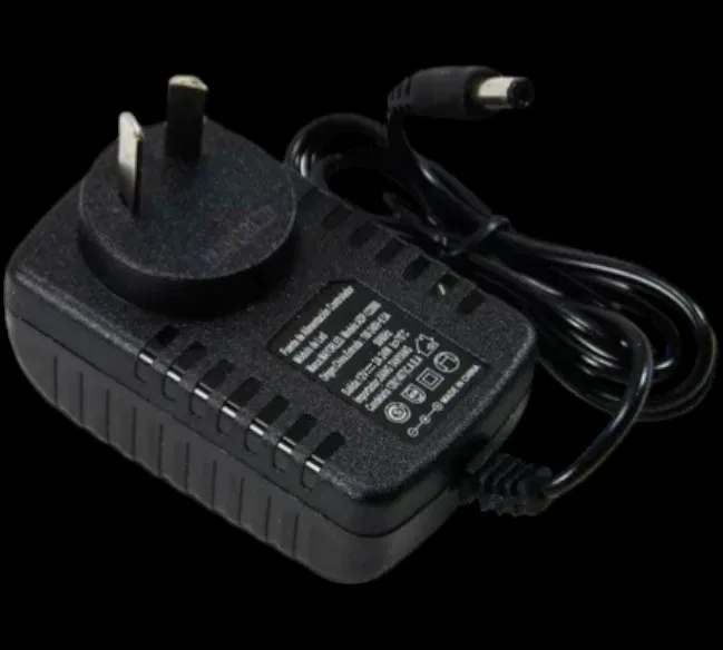 [ADP-122000] Fuente estándar DC 12V 2A